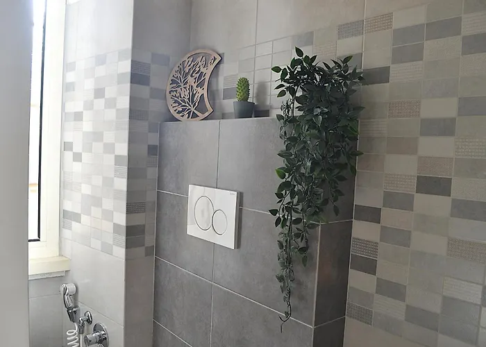 Annmarie House, Vaticano - Cipro Apartmán