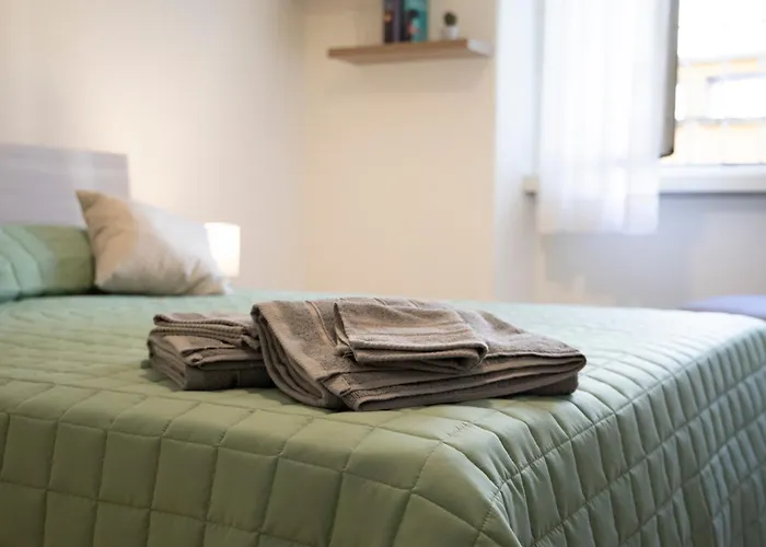 Annmarie House, Vaticano - Cipro